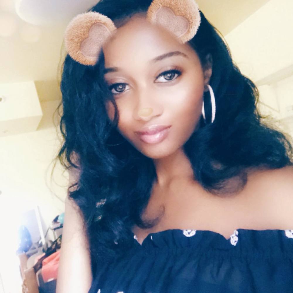 Meet your Posher, Rbriona